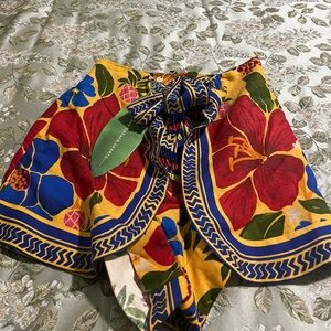NWT Farm Rio shorts in XS. Beautiful!